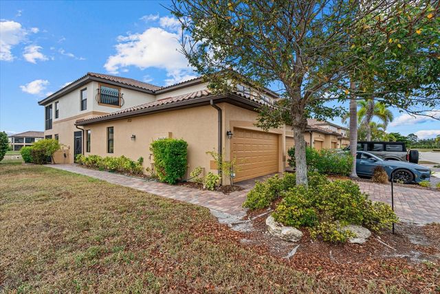 20181 RAGAZZA CIRCLE 101, Venice, FL 34293