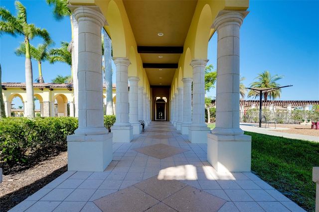 20181 RAGAZZA CIRCLE 101, Venice, FL 34293