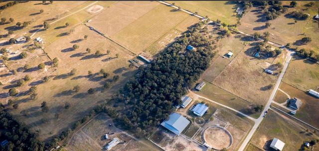 126 abel LN, Elgin, TX 78621