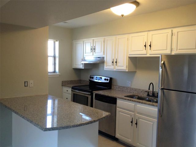 14407 N pennsylvania Avenue 12H, Oklahoma City, OK 73134
