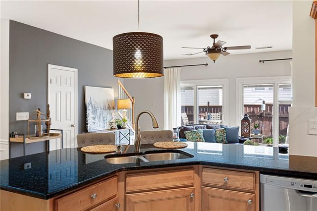 229 Kigian Trail, Woodstock, GA 30188