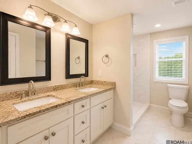 215 N River Rd, Denham Springs, LA 70726