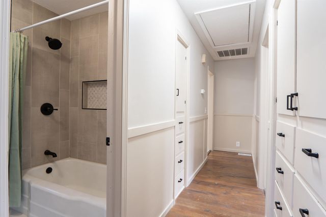 7515 W Hale St, Wichita, KS 67212