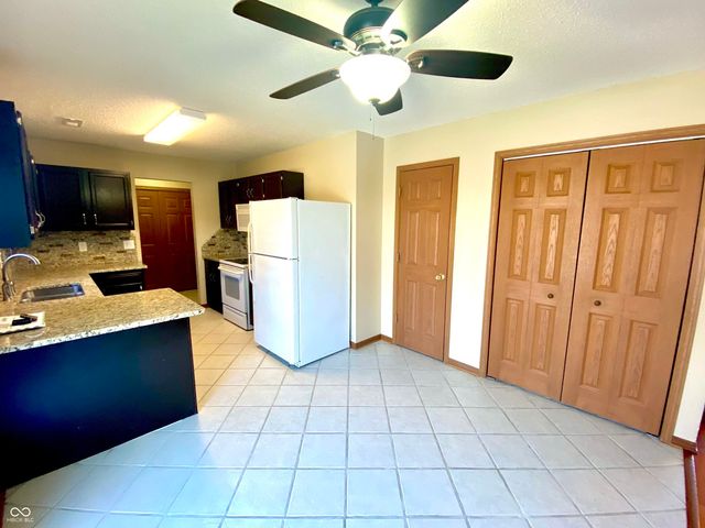 440 Lockerbie Lane, Pittsboro, IN 46167