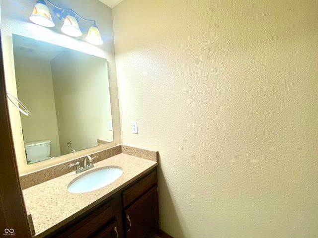 440 Lockerbie Lane, Pittsboro, IN 46167