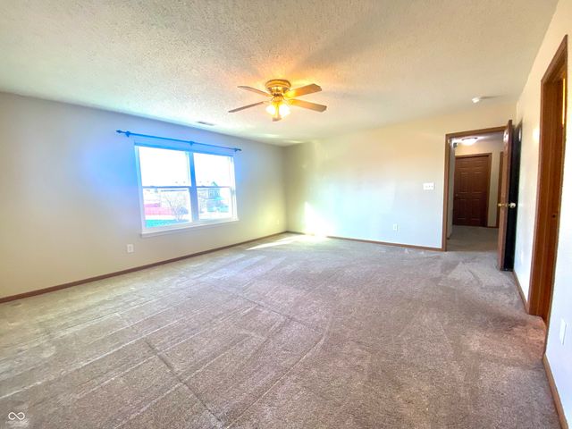 440 Lockerbie Lane, Pittsboro, IN 46167