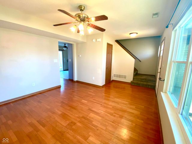 440 Lockerbie Lane, Pittsboro, IN 46167