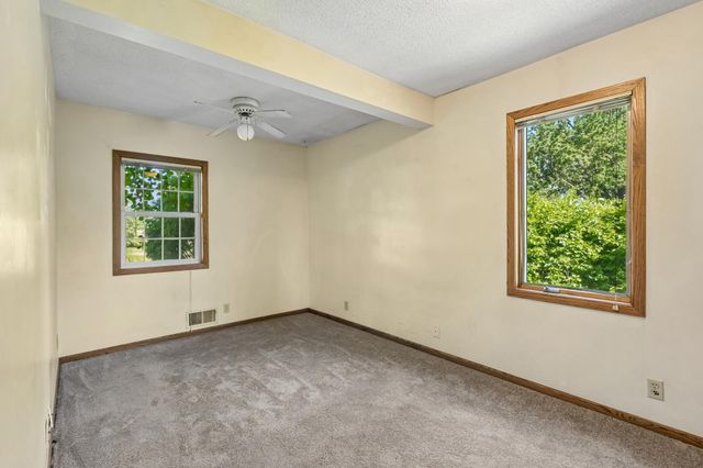 8801 2nd Avenue S, Bloomington, MN 55420