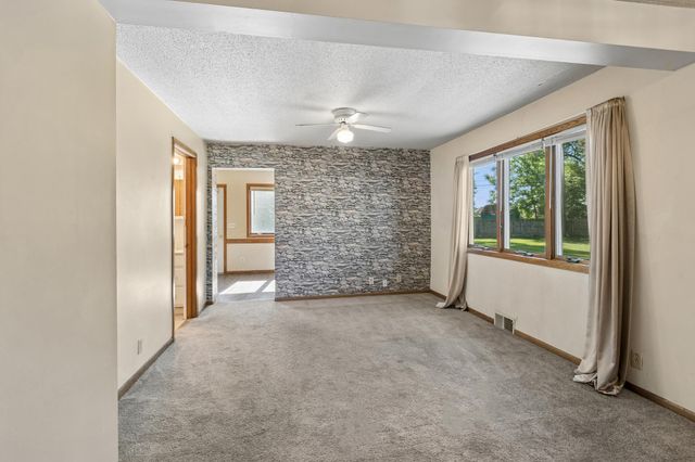 8801 2nd Avenue S, Bloomington, MN 55420