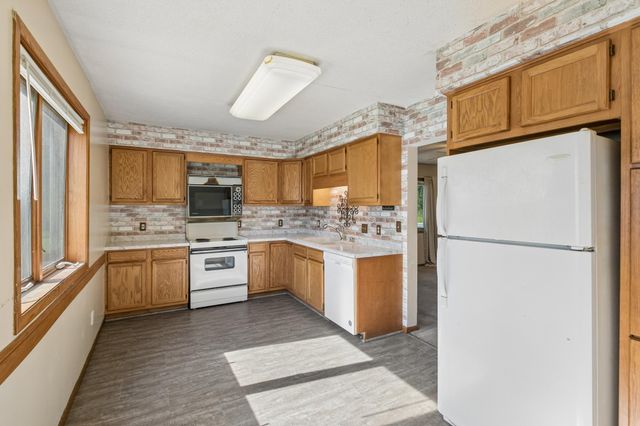 8801 2nd Avenue S, Bloomington, MN 55420