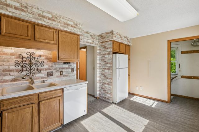 8801 2nd Avenue S, Bloomington, MN 55420