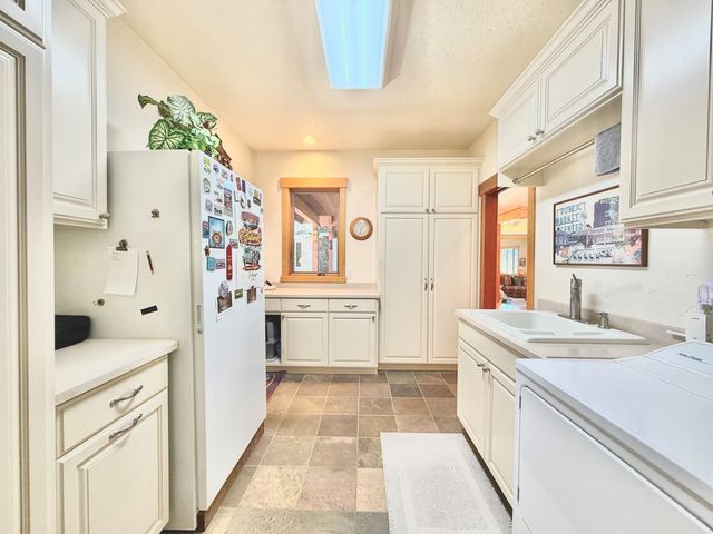 70 Cassidy Drive, Clio, CA 96106