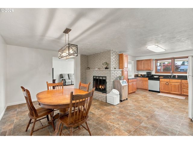 791 MONEDA Ct, Keizer, OR 97303