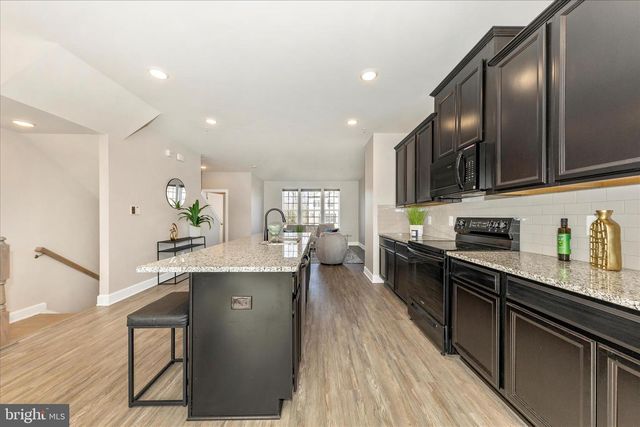 2905 CHALKSTONE PL, Waldorf, MD 20601