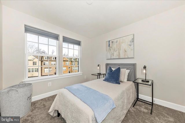 2905 CHALKSTONE PL, Waldorf, MD 20601