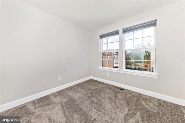 2905 CHALKSTONE PL, Waldorf, MD 20601