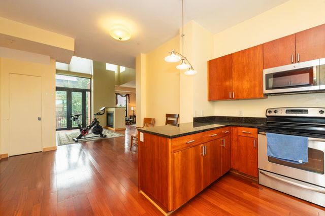 9 W Franklin Avenue 315, Minneapolis, MN 55404
