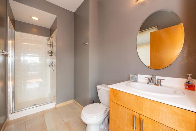 9 W Franklin Avenue 315, Minneapolis, MN 55404