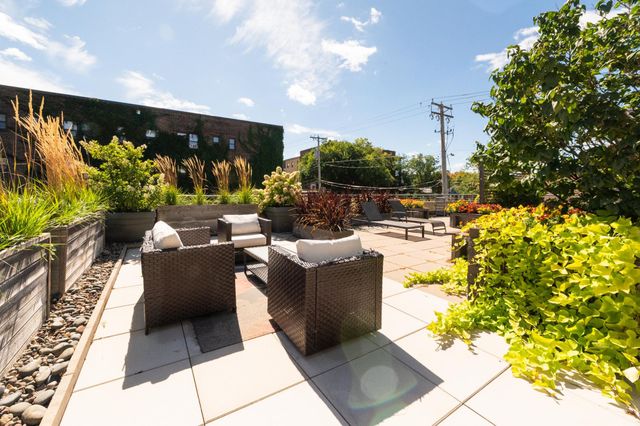9 W Franklin Avenue 315, Minneapolis, MN 55404