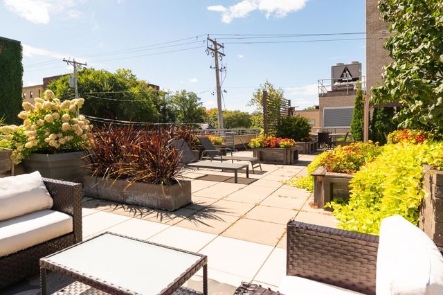 9 W Franklin Avenue 315, Minneapolis, MN 55404