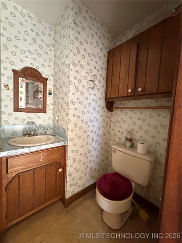 10868 SW Gowen, Hartshorne, OK 74547