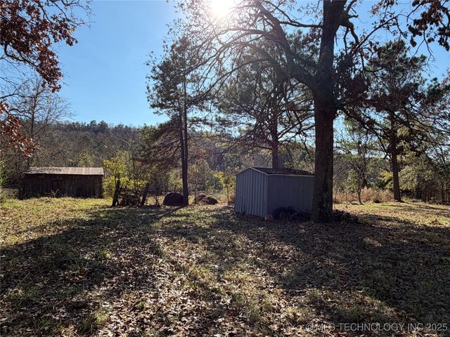 10868 SW Gowen, Hartshorne, OK 74547