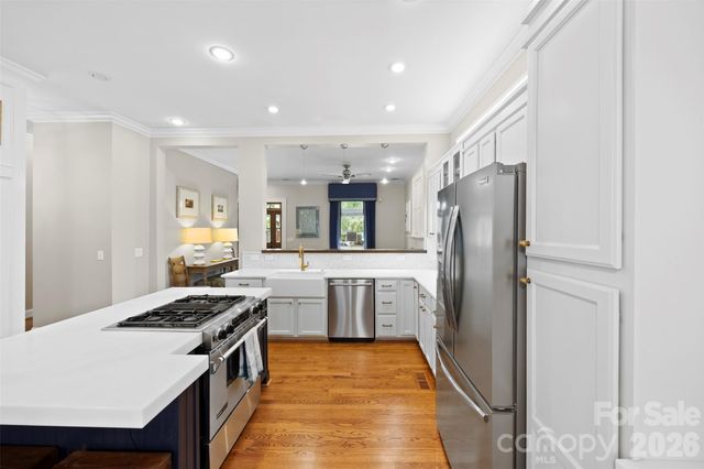 2305 Shenandoah Avenue, Charlotte, NC 28205