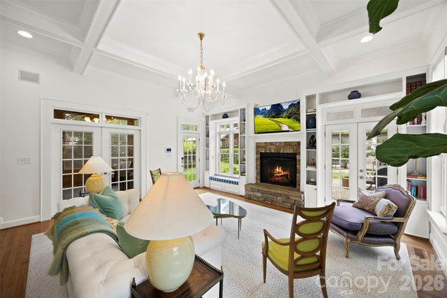 2305 Shenandoah Avenue, Charlotte, NC 28205