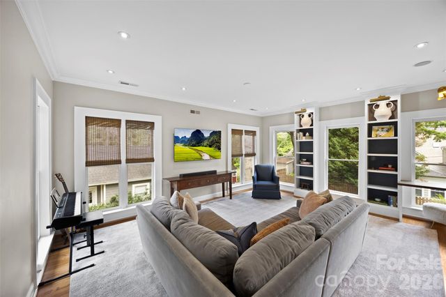 2305 Shenandoah Avenue, Charlotte, NC 28205