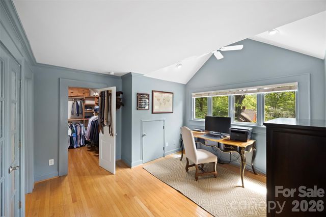 2305 Shenandoah Avenue, Charlotte, NC 28205
