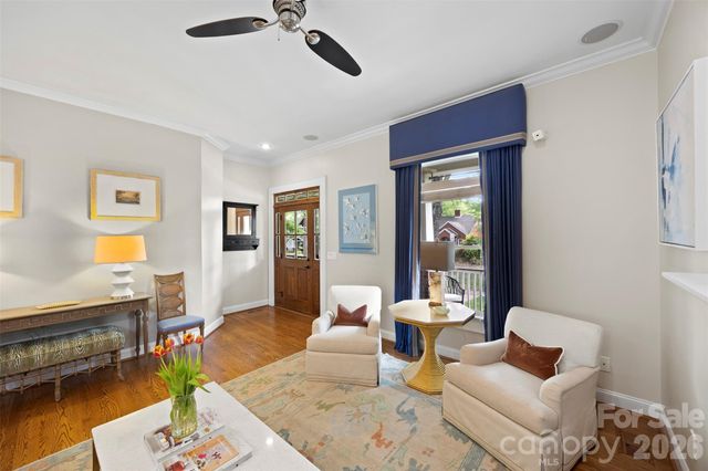 2305 Shenandoah Avenue, Charlotte, NC 28205
