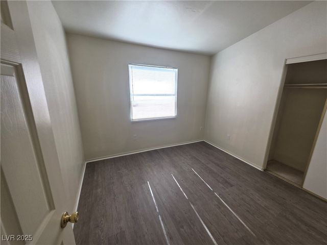 5402 Night Swim Lane, Las Vegas, NV 89113