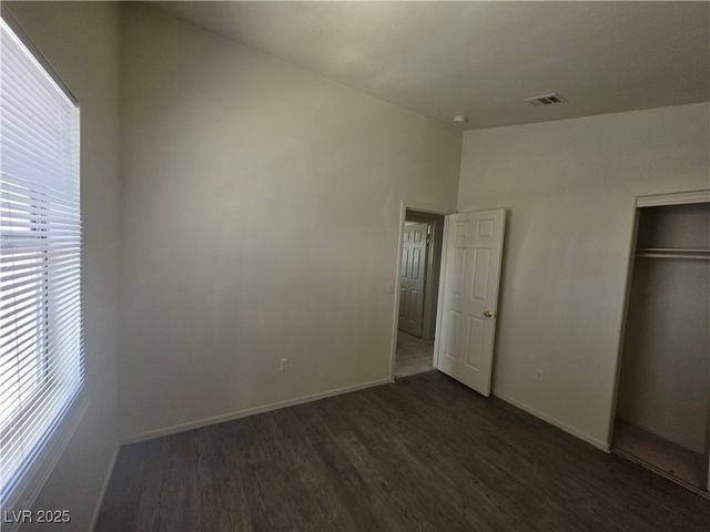 5402 Night Swim Lane, Las Vegas, NV 89113