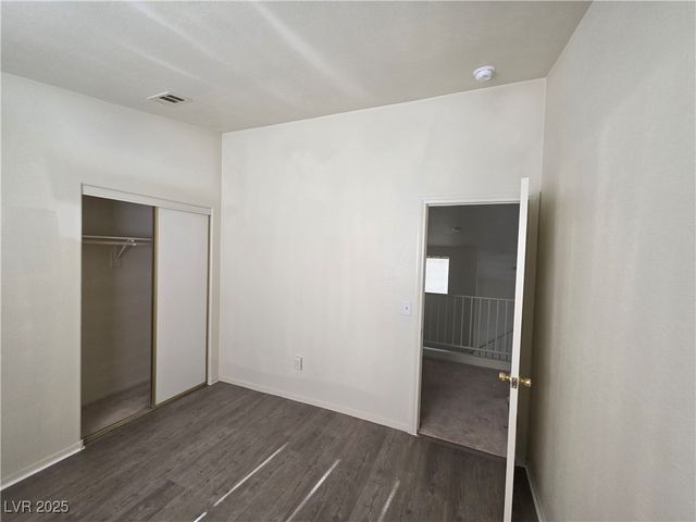 5402 Night Swim Lane, Las Vegas, NV 89113