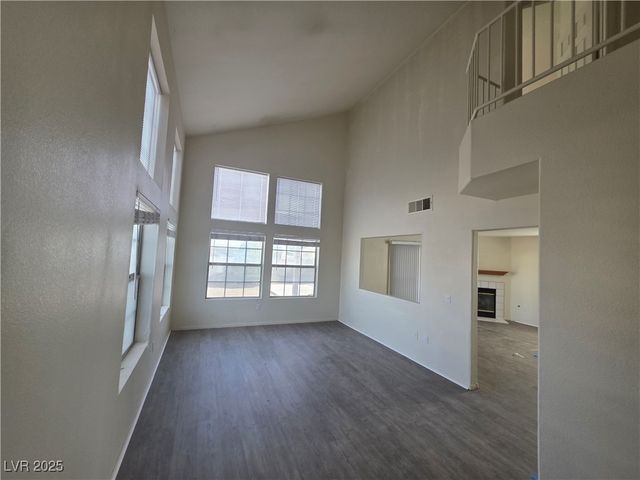 5402 Night Swim Lane, Las Vegas, NV 89113