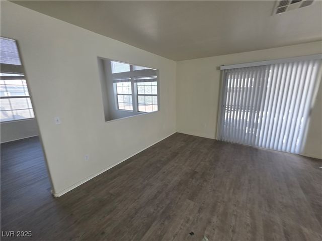 5402 Night Swim Lane, Las Vegas, NV 89113