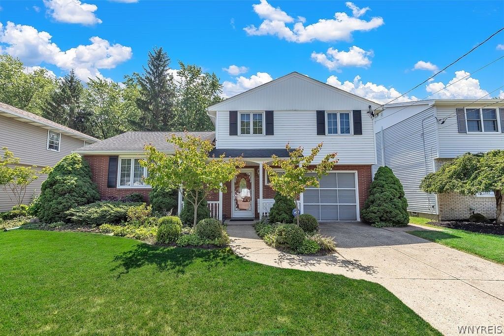 163 Cranwood Drive, West Seneca, NY 14224