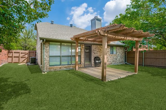 6805 Century Circle, Plano, TX 75023