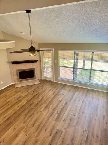 6805 Century Circle, Plano, TX 75023