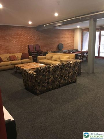 11 West 2nd Street 381, Bethlehem City, PA 18015