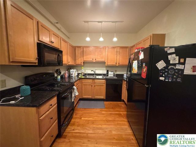 11 West 2nd Street 381, Bethlehem City, PA 18015