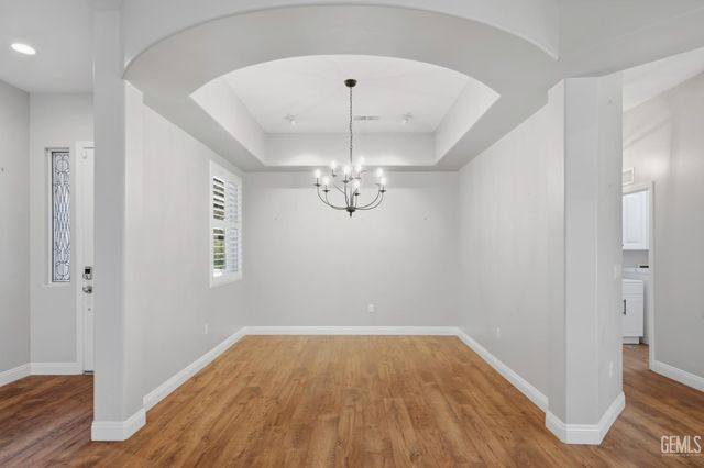 3223 Peace Rose Street, Bakersfield, CA 93311