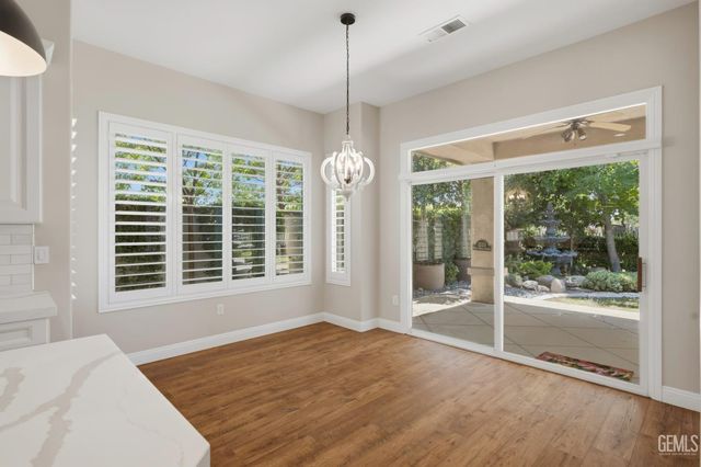 3223 Peace Rose Street, Bakersfield, CA 93311