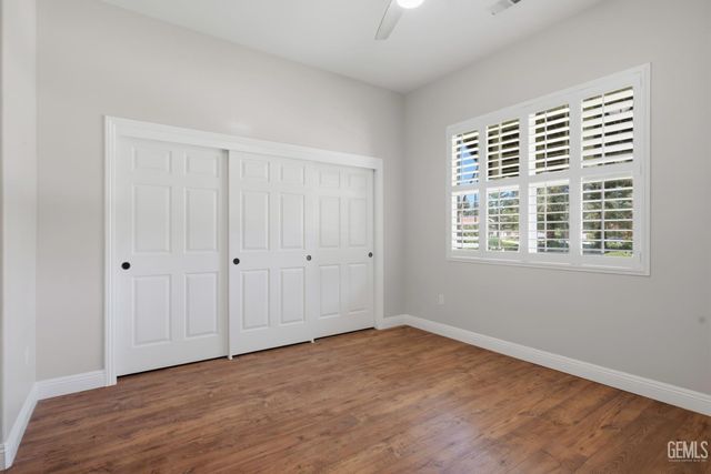 3223 Peace Rose Street, Bakersfield, CA 93311