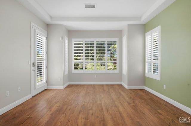 3223 Peace Rose Street, Bakersfield, CA 93311