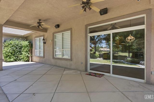 3223 Peace Rose Street, Bakersfield, CA 93311