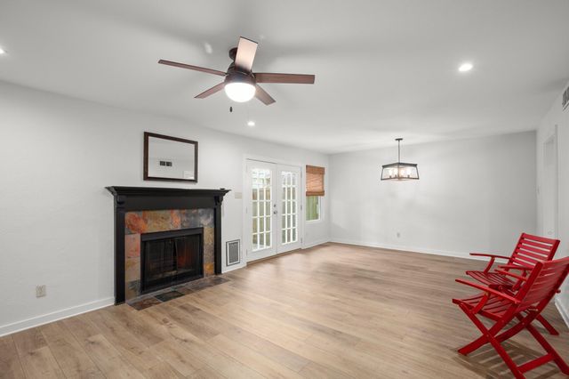 2009 Browning DR, Austin, TX 78752