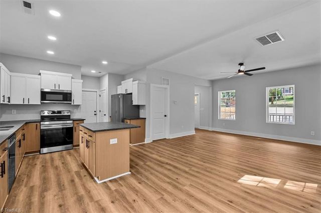 3625 Turret Court, Winston-salem, NC 27101