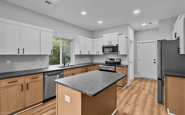 3625 Turret Court, Winston-salem, NC 27101