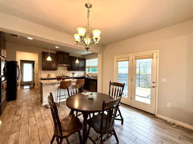 5308 Baythorne DR, Austin, TX 78747